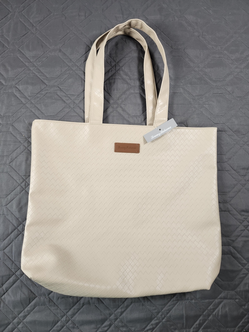 beige woven Tommy Bahama tote bag brown faux-leather logo patch NWT